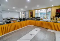 New Wave Hotel - breakfast