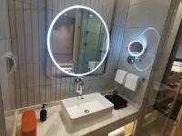 RVienna International Hotel (Fangte store, Wuhu government center)