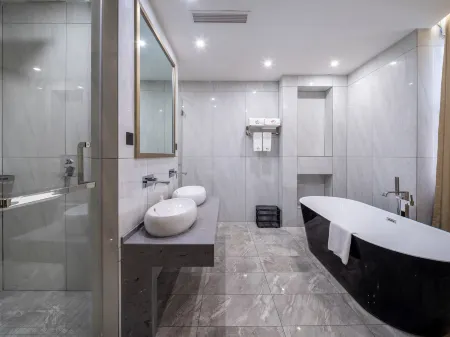 Junhu Xsmart Hotel （Yiwu International Trade City Store）
