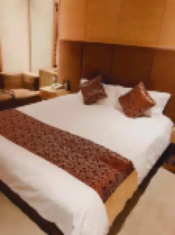 โรงแรมคุนหลุน หมู่ตันเจียง (ถนนคนเดินสถานีรถไฟ)