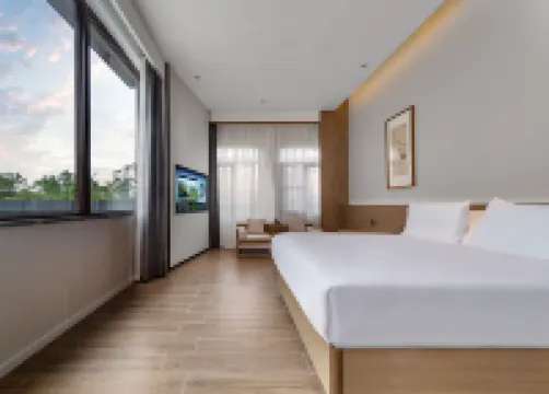 Jiangyou Mianzhou Shadow Moon Hotel