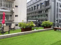 Lazy Cat Esports Hotel (Fuzhou Drum Tower Sanfang Qixiang Branch)