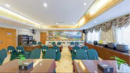 Vienna Hotel Отели рядом с достопримечательностью «Sifang Contemporary Art Museum»