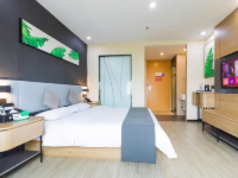 Shankee Tea Style Hotel (Fengcheng City Government People's Hospital) Hotels in Fengcheng