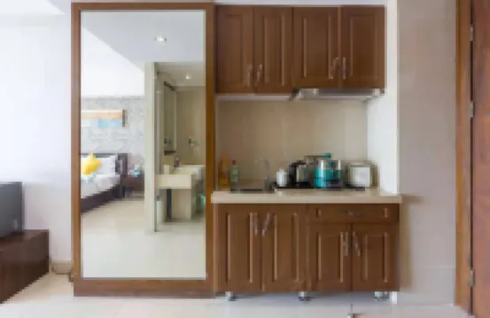 Jisiman Boutique Sea View Apartment(Dadonghai Haiyun Road) - Condos