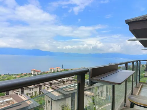 Fuxian Lake Yunhai Guesthouse