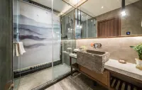 Floral Hotel· Juyi Hotel(Suining Wanda Plaza Government Service Center Store)
