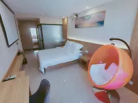 Muzili Hotel - Esports