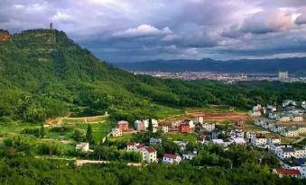 Tiantai Happiness Inn