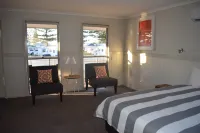 NRMA Port Macquarie Breakwall Holiday Park Отели рядом с достопримечательностью «Текинг Пойнт Лайтхаус»