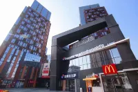 Xiaojia Apartment (Beijing Zhong'ang Times Square Branch) Các khách sạn gần Mencheng Fuding