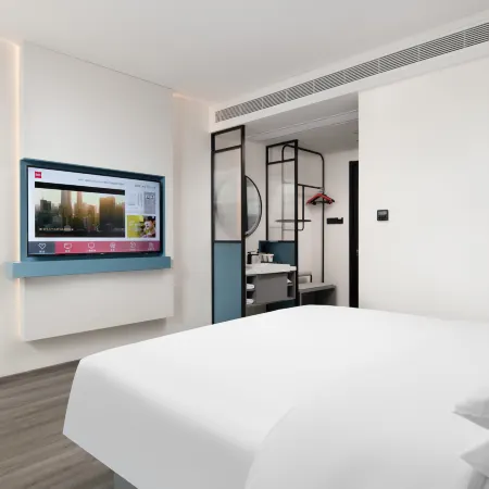 Ibis Hotel Deyang Wuzhou Plaza