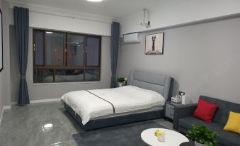 Private Space Smart Apartment (Yuanzhou City Plaza)