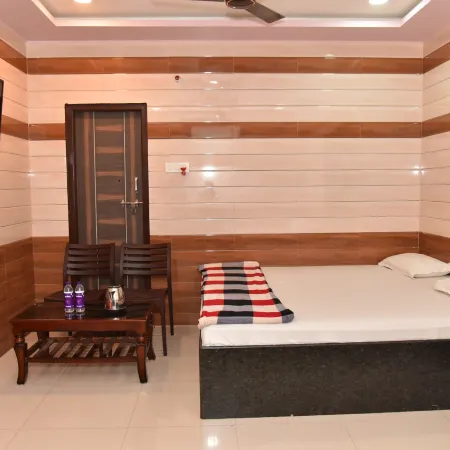 HOTEL UDAY RESIDENCY