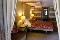 The Laurels of Chinchilla