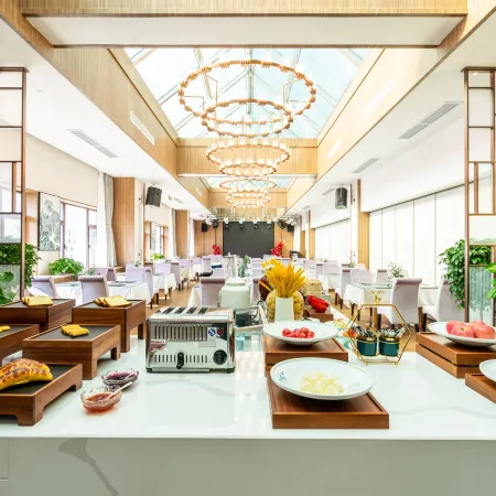 Longnan Jinyang Hotel Отели в г. Луннань