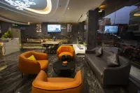 Junxiang Holiday Inn