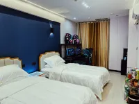Luzhou 611 E-sports Homestay