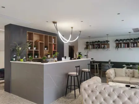 Wensu Yijia Hotel Отели рядом с достопримечательностью «Mulan Grassland»