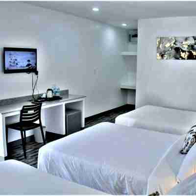 La Playa Estrella Beach Resort Rooms