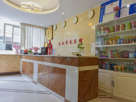 Chunjiang Business Hotel (Zhongxian Bus Terminal Shop)