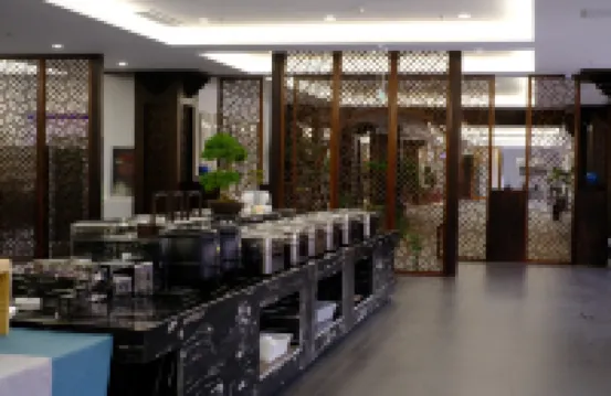 Zhimi Mountain Residence Tourist Resort