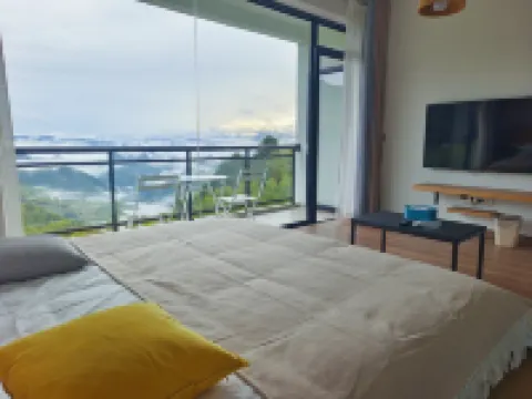 Suichang Bundles of B&B