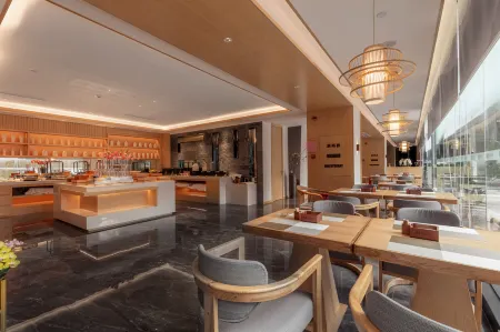 Jianguo HIDDEN Hotel (Pu'er Chayuan Square) Отели в г. Пуэр