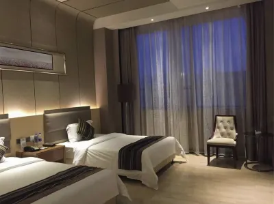 Dongguan Home Inn Hotels in Qishi Town