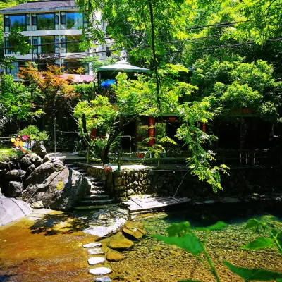 Yubaiyunyuan Meiji Home Hotels near Baiyunyuan