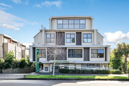 Alexander Inn Hotels in Auckland