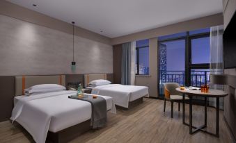 Starry Sky Garden Hotel (Wuhan Sixin International Expo Center)