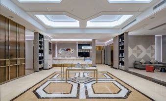 BORRMAN Hotel (Hezhou Municipal Square Colorful Global City Store)