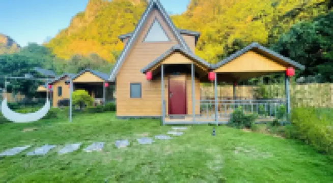 清遠小華山花間閑度民宿