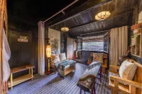 Shangshufang Inn (Zhenyuan Ancient City Shop)