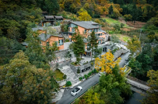 城口磐石山舍•大巴山森氧VILLA全景度假民宿