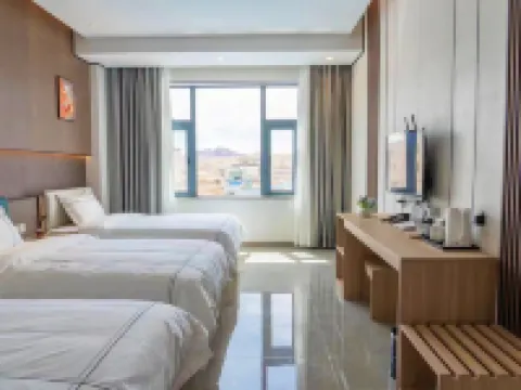 Grand Hotel Nima Kaifeng Hotels in Nyima