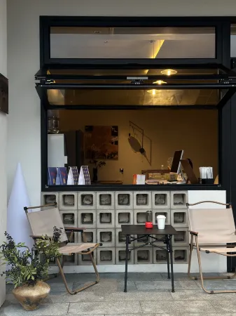 Padong Shanqian Homestay Отели в г. Бадун