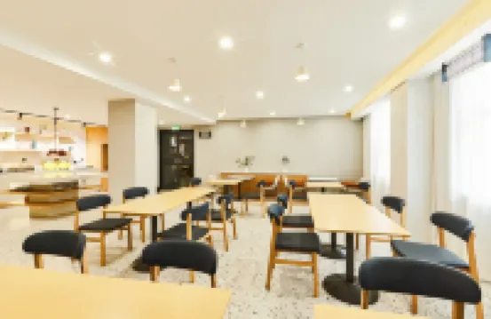 Homeinn Selected Hotel (Panjin Xianghai Avenue Liaoyou Yigao)