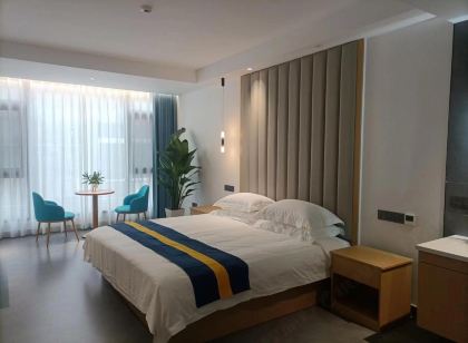 Xiandu Xianxin Yaju B&B