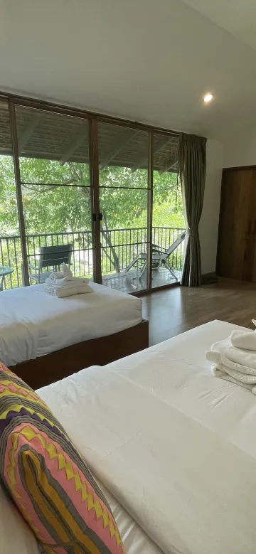 ห้องพักเตียงแฝดพร้อมระเบียง