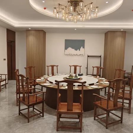 JunanBinhaiHotel