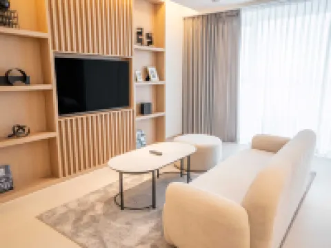 Wave M Hotel West 始興市のホテル