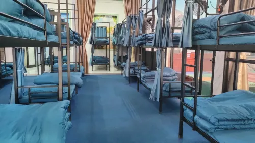 Chill Out Hotels in Vy Da