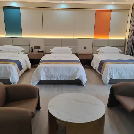 Qilian Shangjing Hotel (Yulin Cultural Square)