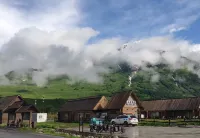 Yonghe · Snow Lodge Homestay (Hemu Sunset Viewing Platform) - 2-نجوم