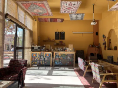 New Dap Hostel (in Grape Town) Hotels in Turpan