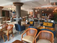 Baanbua riverview resort فنادق في Thung Tako