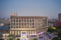 YaJi Hotel - parcheggio