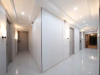 Suya Smart Homestay (Jiefangbei Area/Hong Ya Dong) - 2-نجوم